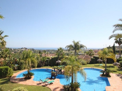 Venta de casa con piscina en Estepona, MIRADOR DEL PARAISO