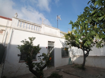 Venta de casa con terraza en Benicarló