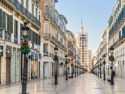 Alquiler de piso en Centro Histórico de 2 habitaciones con muebles y balcón