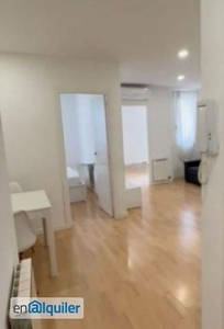 Alquiler piso con 2 habitaciones Barcelona