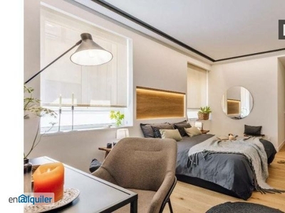 Apartamento de 2 dormitorios en alquiler en Castellana, Madrid
