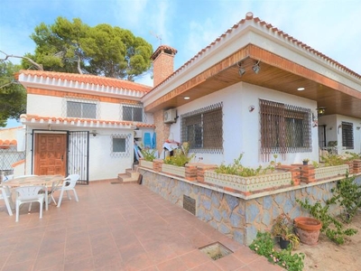 Chalet en Orihuela Costa