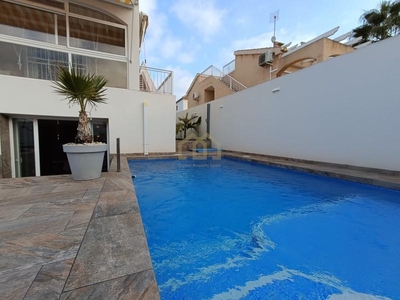 Chalet en Orihuela Costa