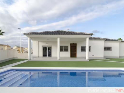 Chalet en Santa Pola