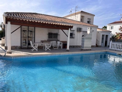 Chalet en Torrevieja