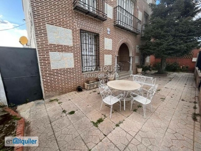 Casa independiente en pantoja ¡¡ oportunidad unica!