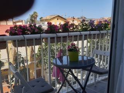 Piso de una habitación Carrer de Cavite, La Malva-rosa, València