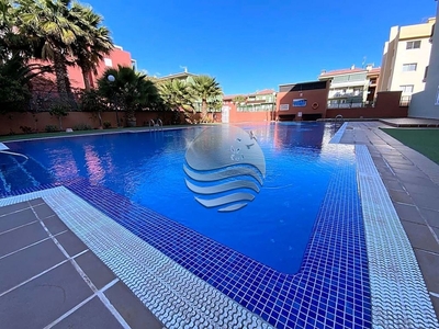 Piso en venta en Candelaria-Playa La Viuda de 1 habitación con piscina y garaje