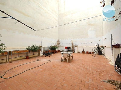 Piso en venta en Centro - San Vicente del Raspeig/Sant Vicent del Raspeig de 3 habitaciones con terraza y garaje