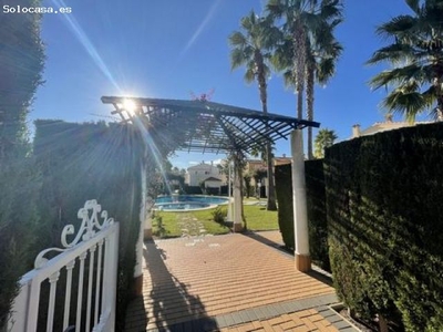 villa en Venta en Oliva