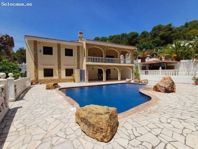 villa en Venta en Oliva