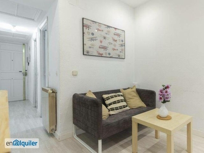 Apartamento de 3 dormitorios en alquiler en Chamartín