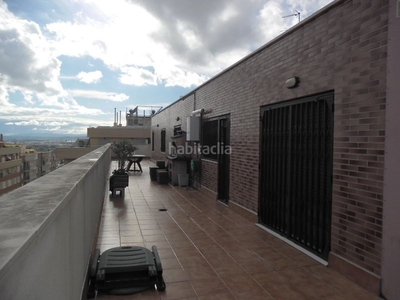 Ático en calle les roses impresionante ático con gran terraza en Paterna