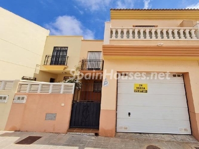 Casa en venta en Níjar