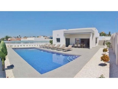 villa en Venta en Benijofar