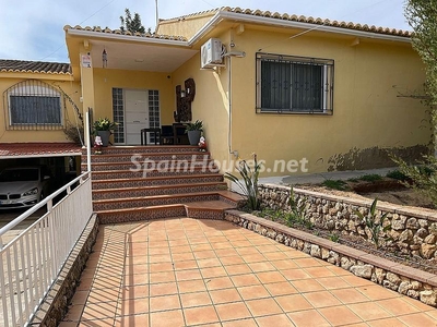 Villa en venta en Monserrat