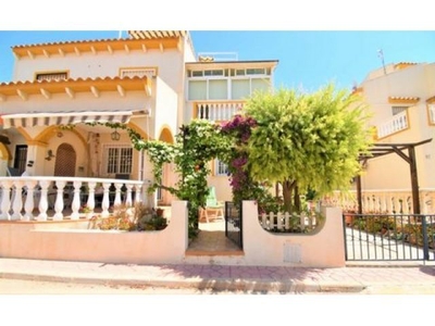 villa en Venta en Orihuela Costa