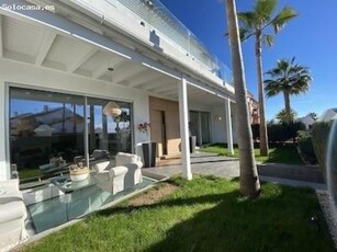 ALQUILER VACACIONAL - VILLA DE ENSUEÑO EN LAS DUNAS, BAHÍA DE MARBELLA, 6 dormitorios, 6 baños