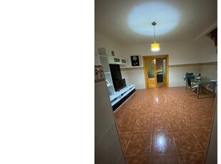 Casa para comprar en Torredonjimeno, España