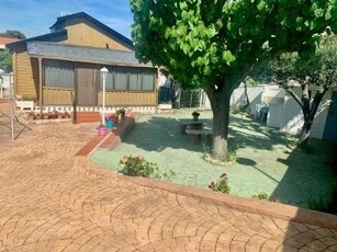 CHALET TIPO BUNGALOW DE MADERA CON PARCELA DE 420M2 EN OASIS