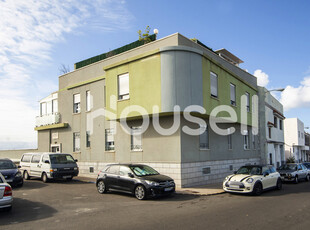 Duplex en venta de 155m² en Calle Arminda, portal Edificio San Jorge, 35015 Palmas de Gran Canaria (Las) (Las Palmas)
