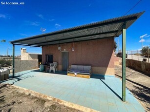 SE VENDE CASA DE CAMPO CON TERRENO EN FORTUNA. ¡NO COBRAMOS COMISION AL COMPRADOR!