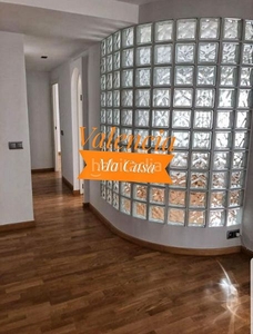 Alquiler piso con 2 habitaciones con ascensor, parking, calefacción y aire acondicionado en Valencia