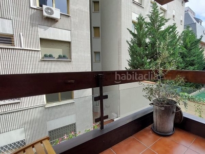 Alquiler piso en carrer pau alcover piso en alquiler en Tres Torres en Barcelona