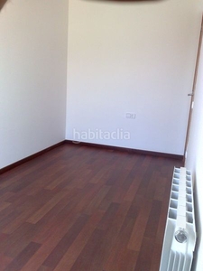 Alquiler piso julio gratis. fantástico piso exterior. en Barcelona