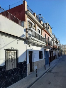 Casa adosada casa en calle torre del mar en Torreblanca Sevilla