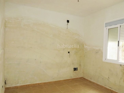 Casa de nueva construcción en venta situada a tan solo 2 kms en Canillas de Albaida