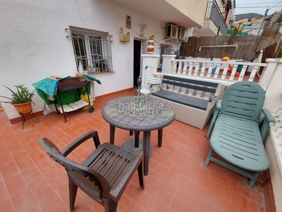 Casa en carrer d'àlaba sant vicenç casa ideal para 2 familias en Sant Vicenç dels Horts