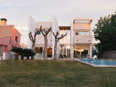 Casa en Torre en Conill-Cumbres de San Antonio Bétera