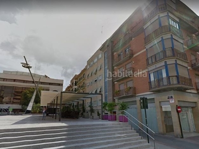 Piso con 2 habitaciones con ascensor y aire acondicionado en Murcia