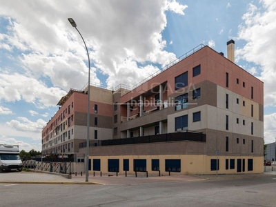 Piso con ascensor, parking y piscina en El Arroyo-La Fuente Fuenlabrada