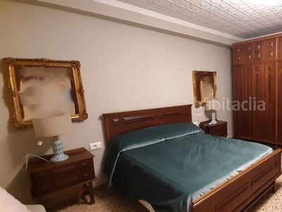 Piso en calle de les piletes 52 vivienda con garaje cerrado y trastero. en Alzira