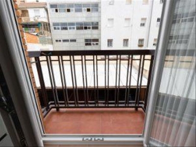 Piso en calle de peña de la atalaya 103 piso con 2 habitaciones con ascensor, parking, calefacción y aire acondicionado en Madrid