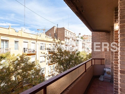 Piso espacioso y acogedor piso cerca del turia en Valencia