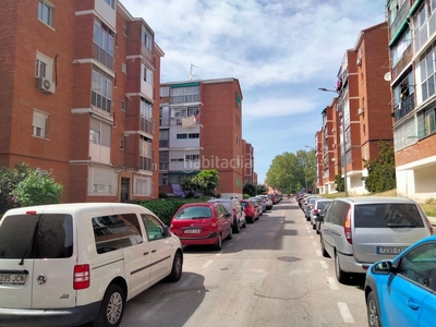 Piso vivienda en puente de vallecas Palomeras Sureste en Madrid