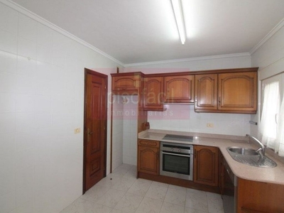 Venta de piso en A Piriganlla - Albeiros - Garabolos de 4 habitaciones con garaje y balcón