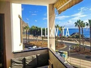 Apartamento en Los Cristianos dos dormitorios con vistas al mar