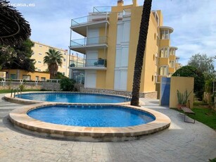 Apartamento vacacional en primera línea de playa