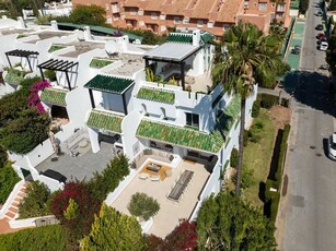 Casa en venta en Nueva Andalucia, Marbella, Málaga