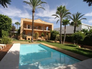Casa en Venta en URB. COBLANCA Benidorm, Alicante