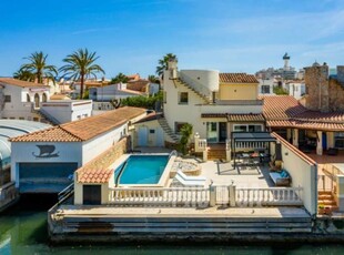 Chalet en venta en Empuriabrava, Castelló d'Empúries, Girona