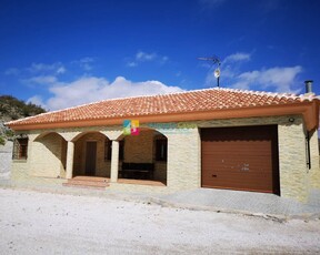 Chalet en venta en Los Cerricos, Oria, Almería