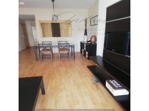 Espectacular apartamento en venta de 2 dormitorios en centro de San Luis de Sabinillas.