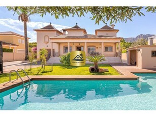 VILLA BRISA | Exclusiva Villa Mediterránea con Jardín Privado y Piscina en Beniarbeig, Costa Blanca