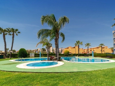 Apartamento en venta en Aguamarina, Orihuela, Alicante