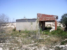 Casa con terreno en Aspe